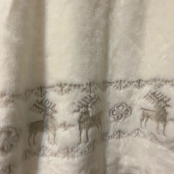 Black Mountain White Teddy Jacket with Faux Fur Accents - Picture 9 of 10